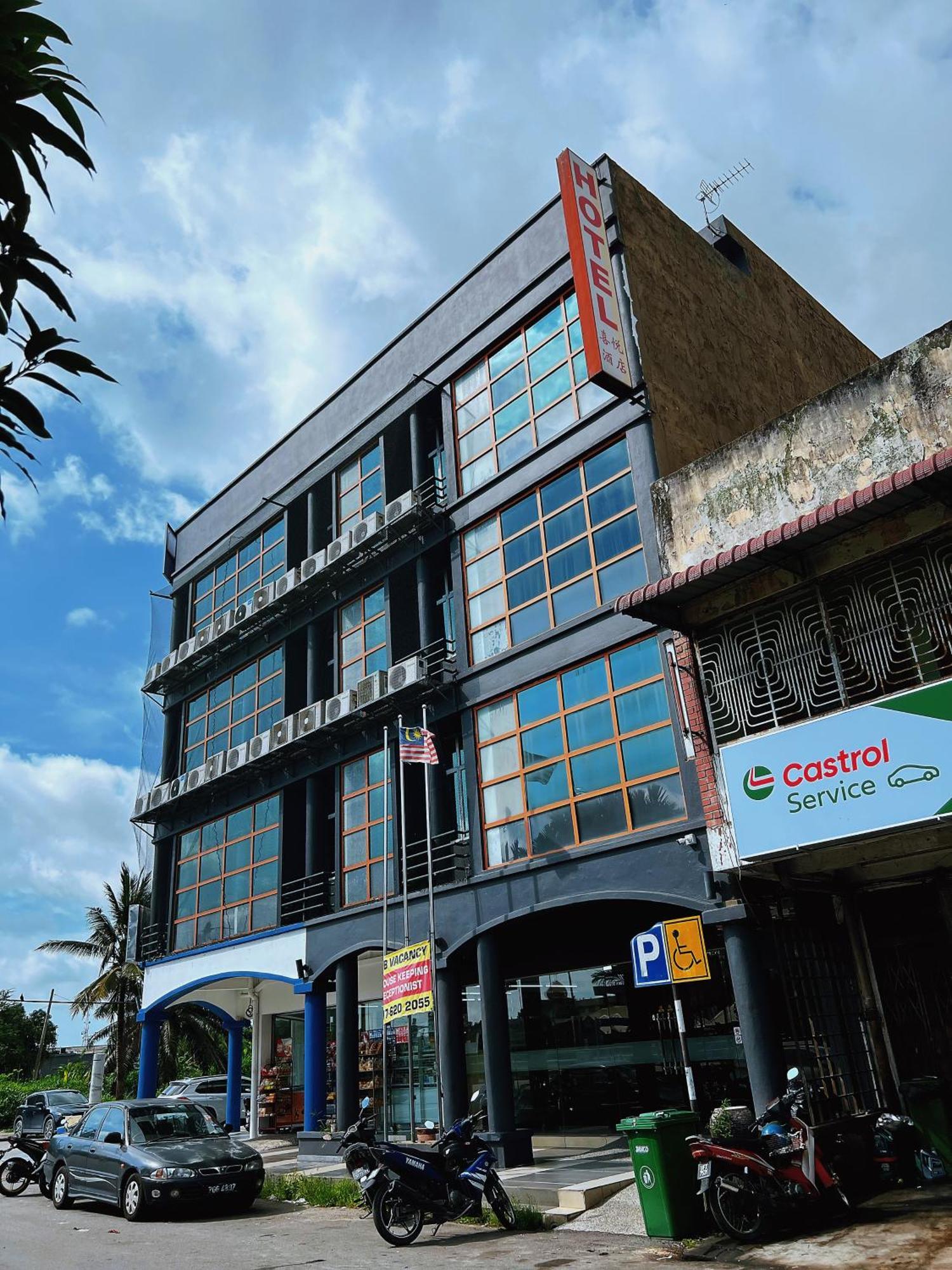 Hotel Economy Kapar Kültér fotó