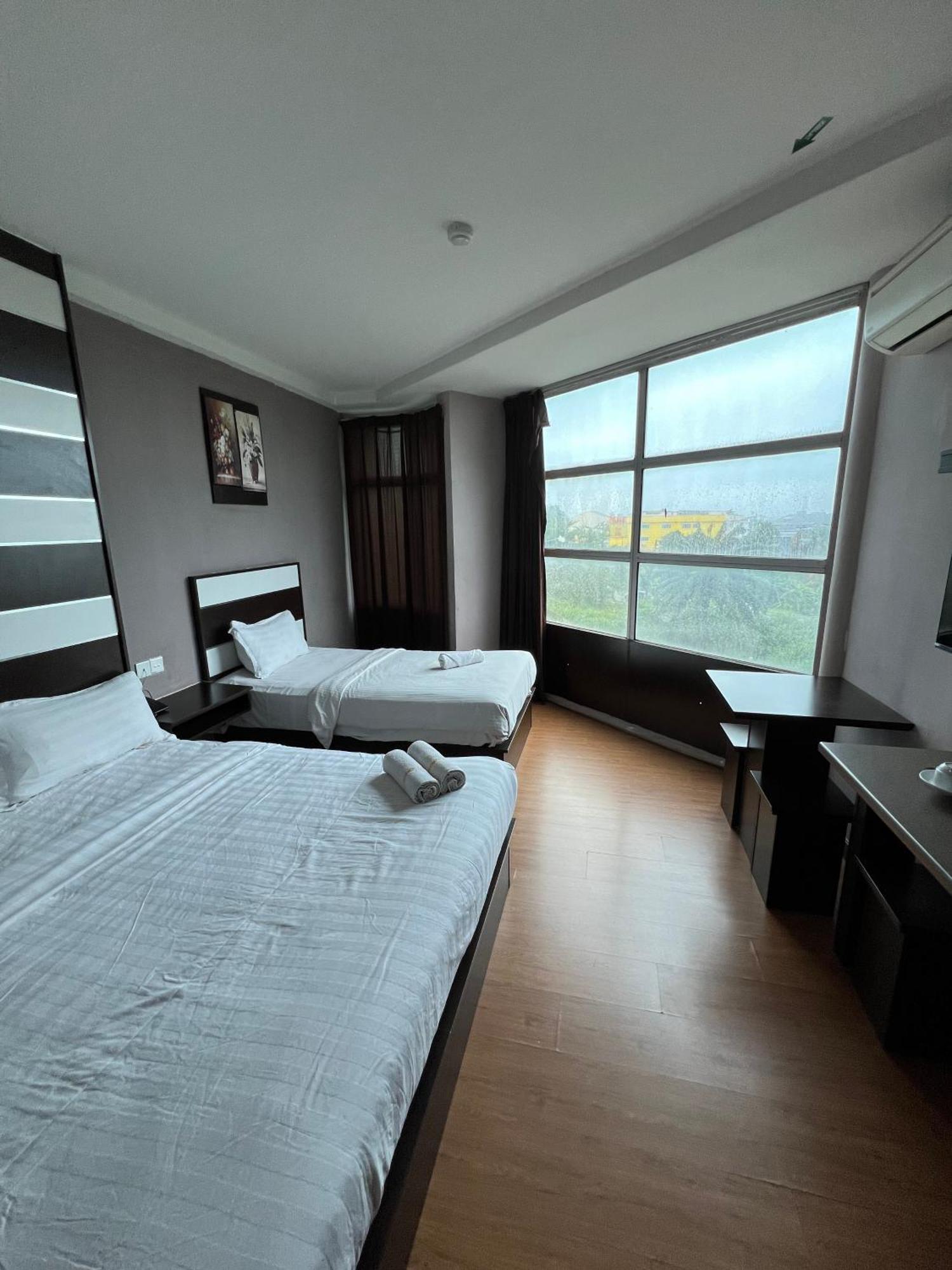 Hotel Economy Kapar Kültér fotó